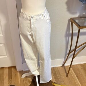 Cabi slim boy friend white denim jeans size 16